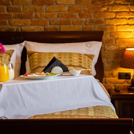Casta Diva Hotel Корча Екстер'єр фото