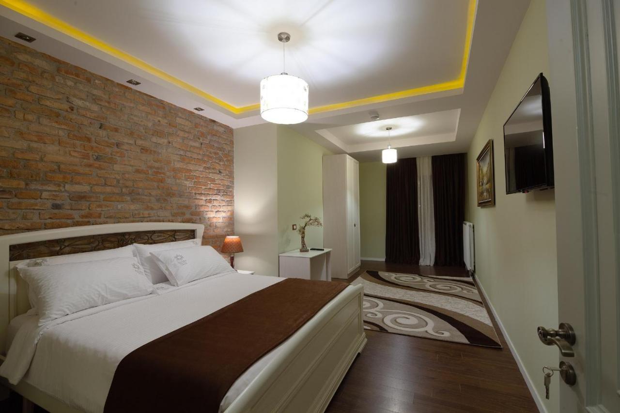 Casta Diva Hotel Корча Екстер'єр фото