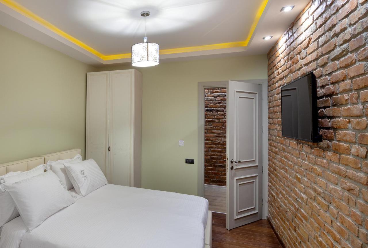 Casta Diva Hotel Корча Екстер'єр фото